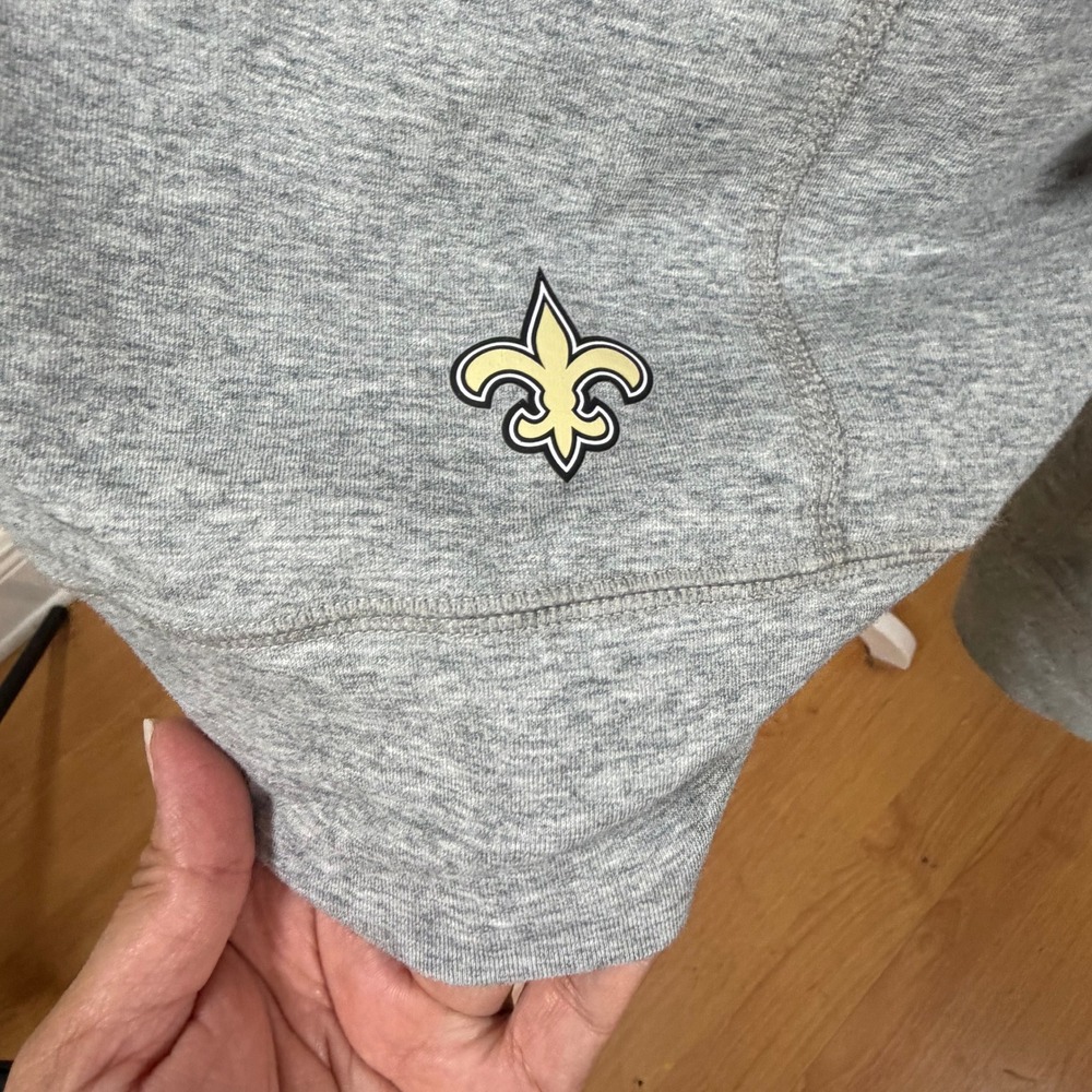 Nike New Orleans Saints Sweatshirt Womens Large Grey Dri-FIT Off‎ Shoulder NFL - Picture 6 of 8